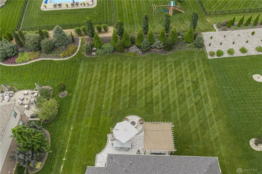 2026 Lariat Property Photo 44