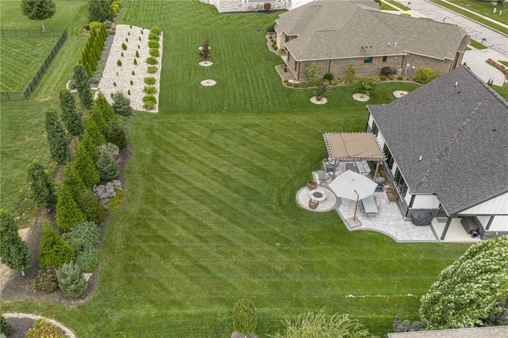 2026 Lariat Property Photo 47