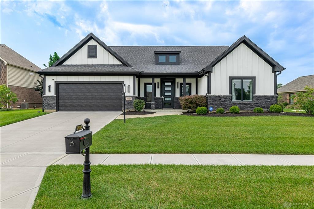 2026 Lariat Property Photo 49