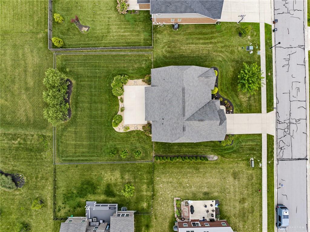 9613 Linden Brook Property Photo 17