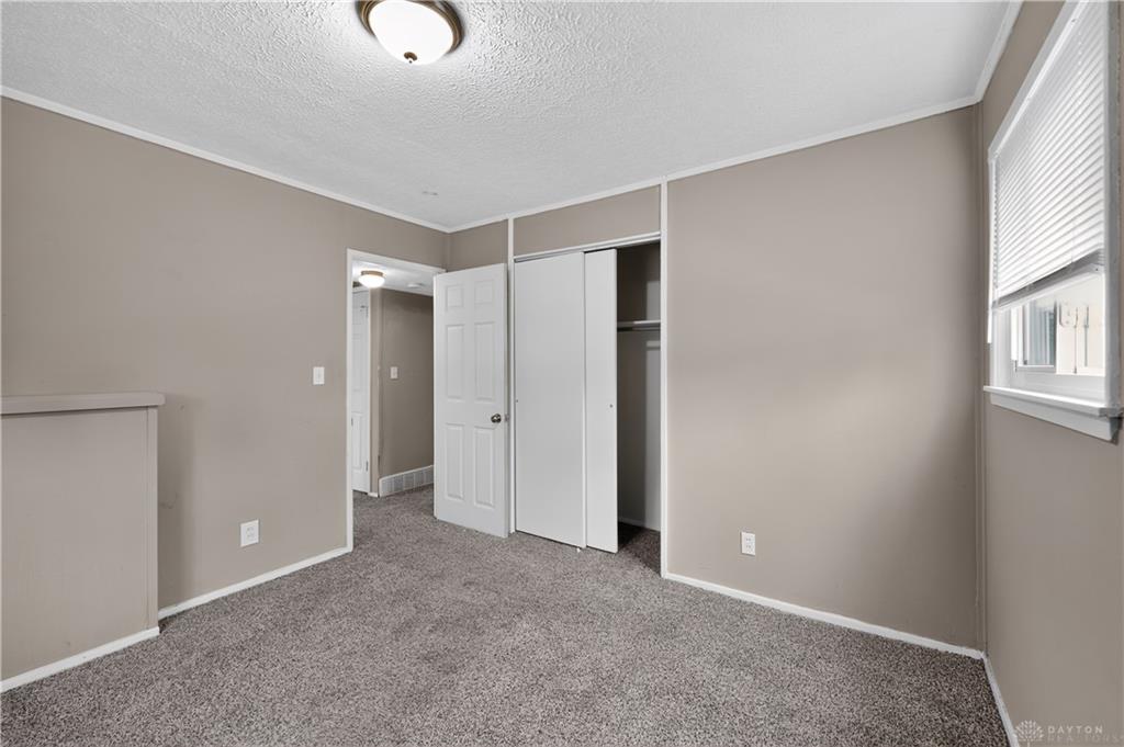 5279 Ferngrove Property Photo 10