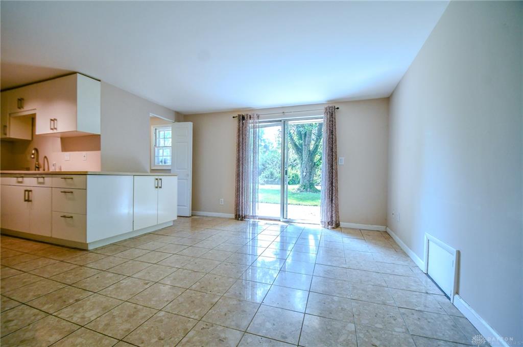 536 Brandwynne Property Photo 10