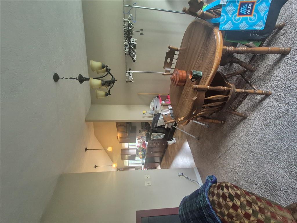 829 Southview Property Photo 3