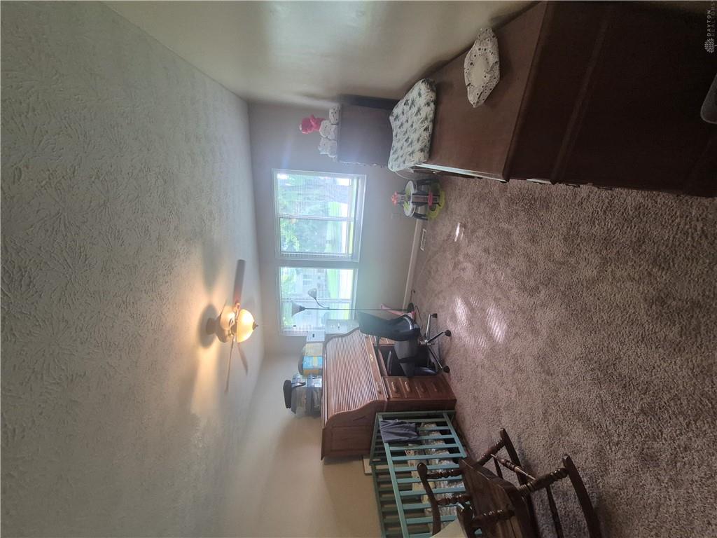 829 Southview Property Photo 7
