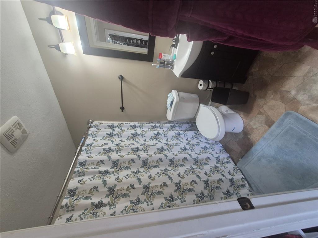 829 Southview Property Photo 9