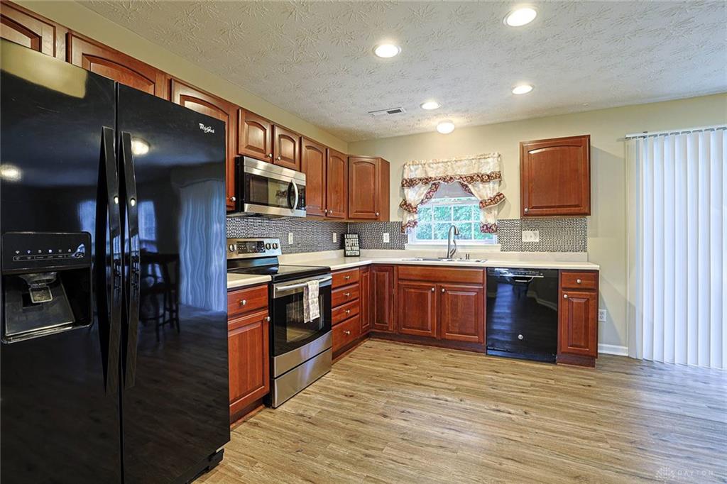 5200 Brookmill Property Photo 11