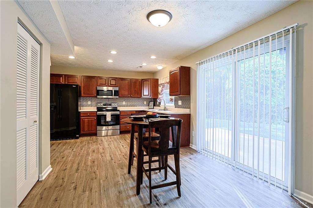 5200 Brookmill Property Photo 14