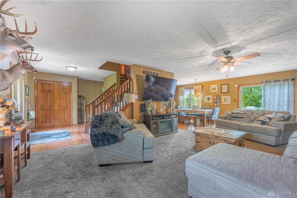8400 Puddenbag Property Photo 4