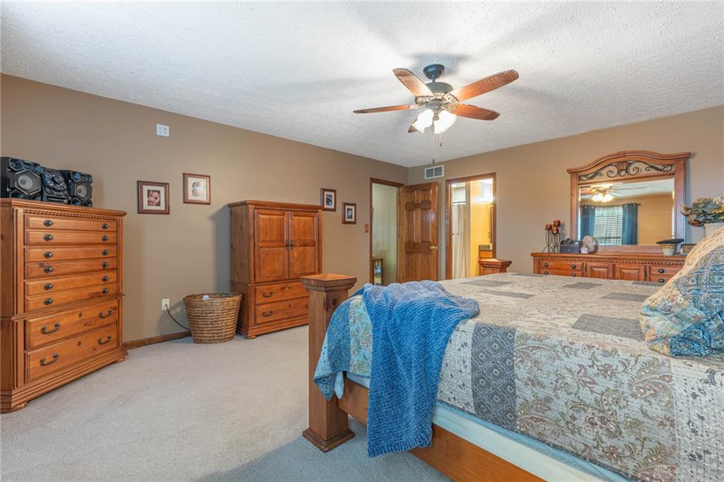 8400 Puddenbag Property Photo 18