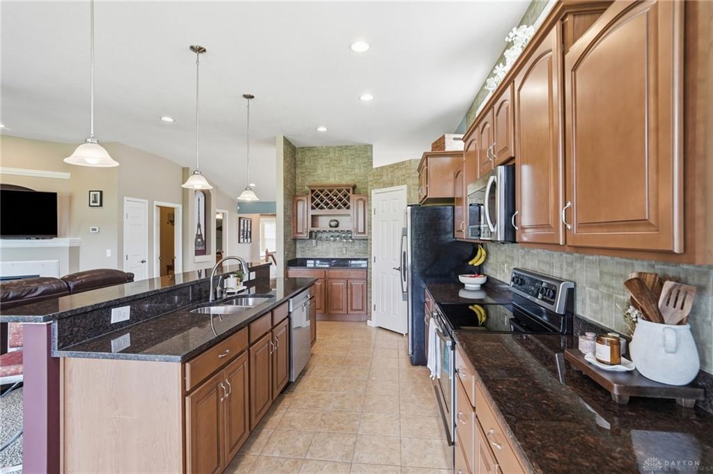 1376 Ironwood Property Photo 16