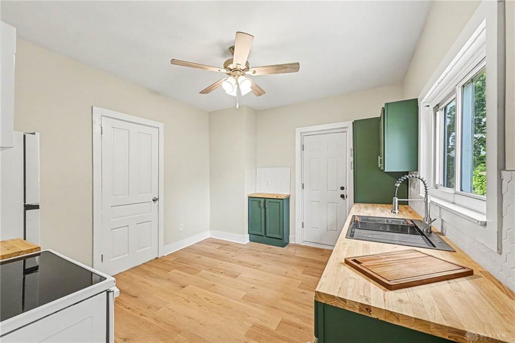 115 Oaklawn Property Photo 8