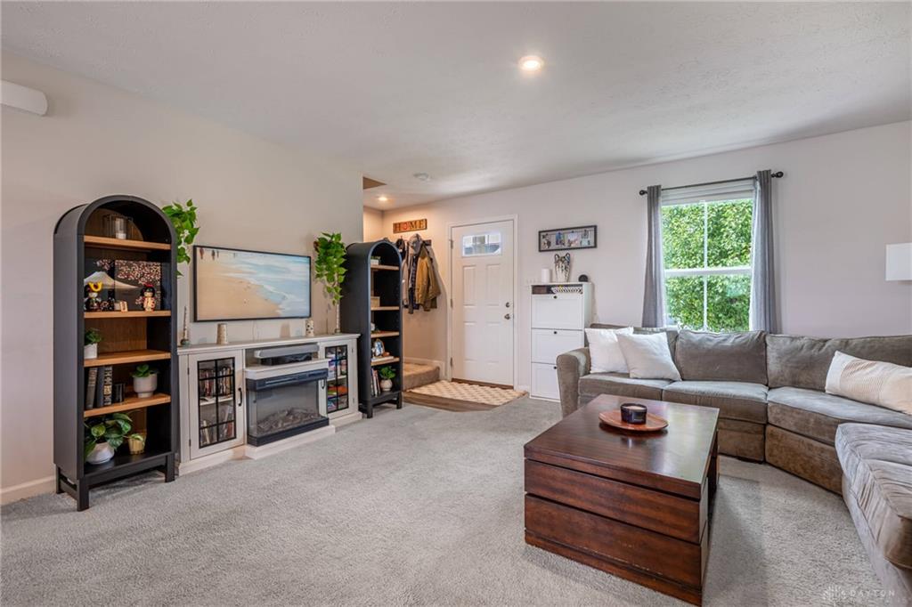 2807 Kingman Property Photo 4