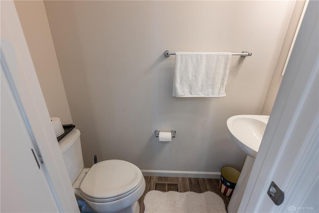 2807 Kingman Property Photo 10