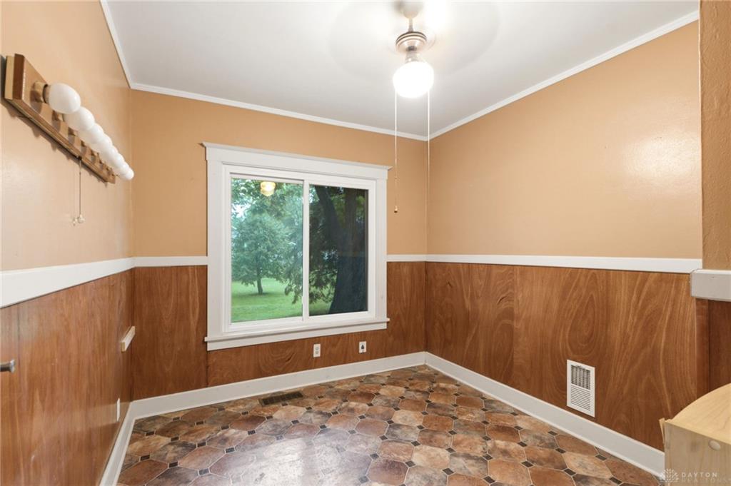 1733 Aero Property Photo 10
