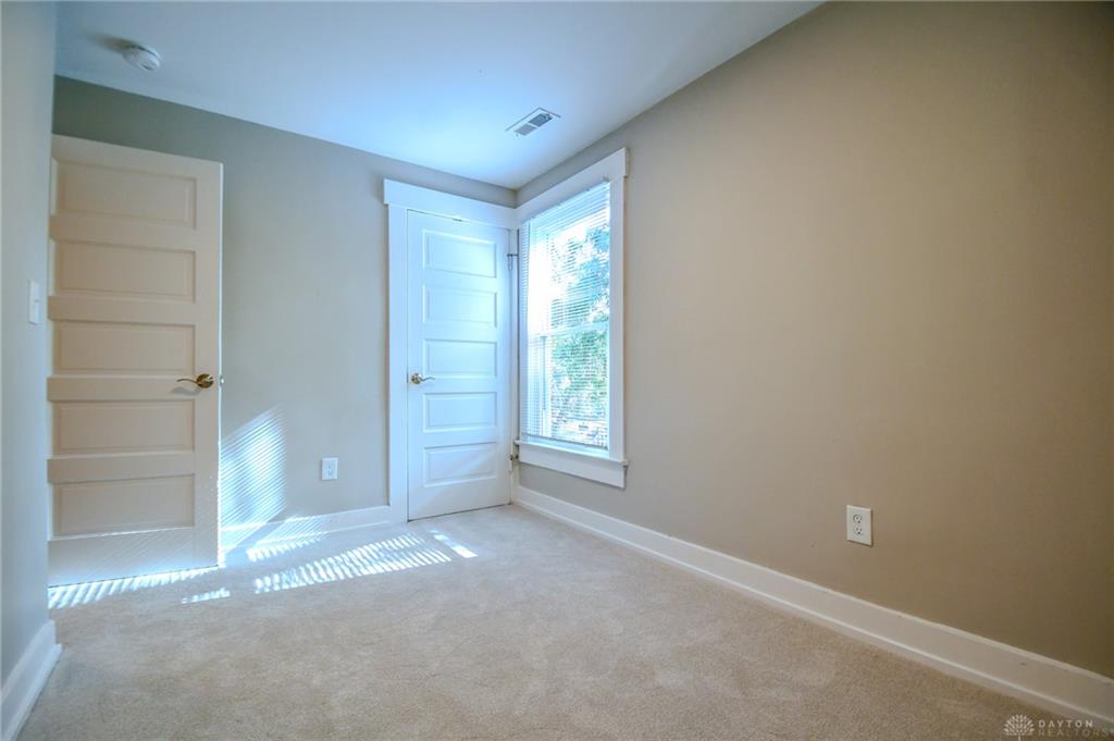 812 Neal Property Photo 21