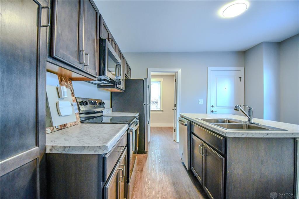 812 Neal Property Photo 32
