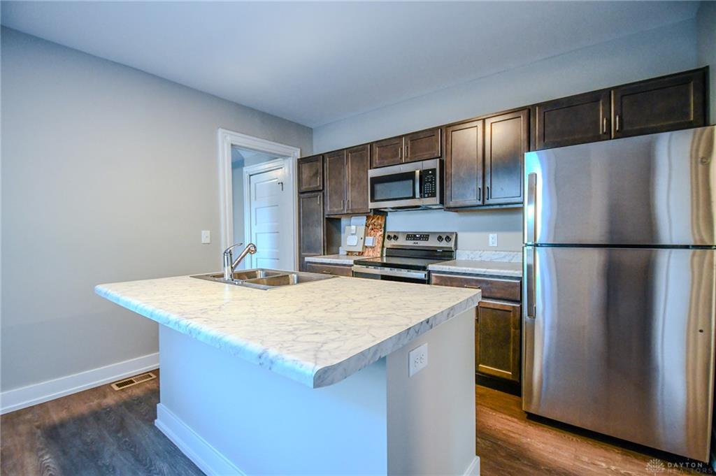 812 Neal Property Photo 34