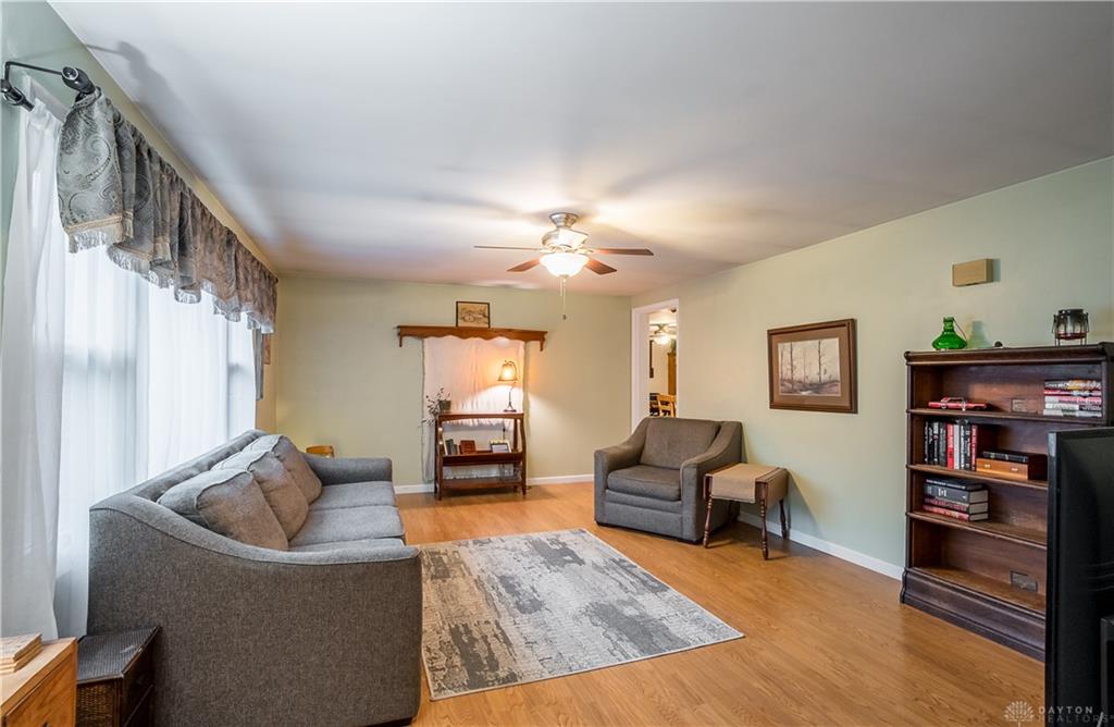 5066 Seville Property Photo 3