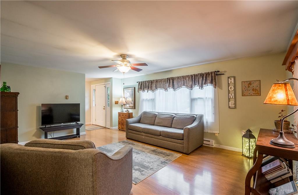 5066 Seville Property Photo 9