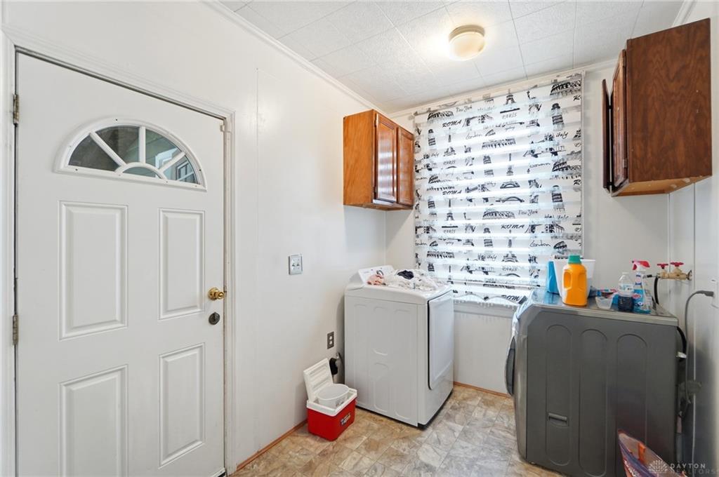 1108 Demphle Property Photo 18