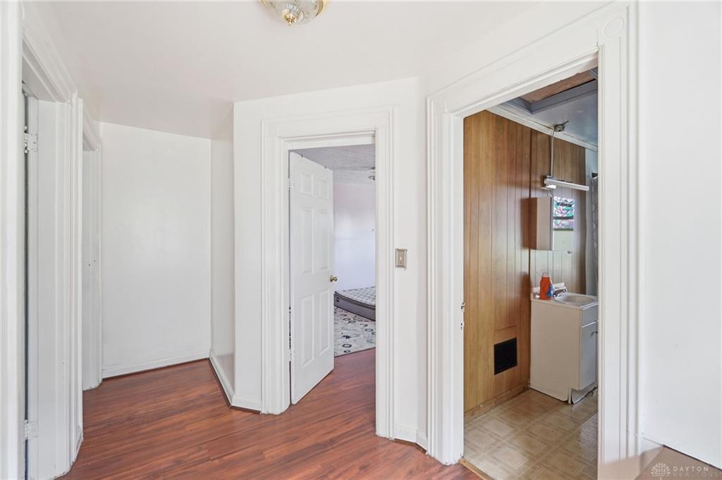 1108 Demphle Property Photo 23