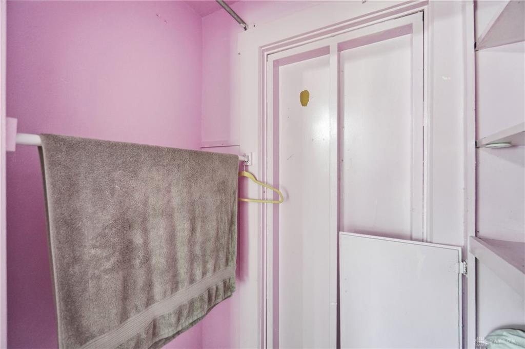 1108 Demphle Property Photo 28