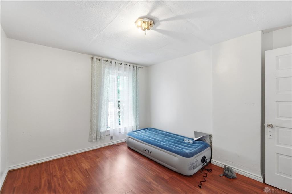 1108 Demphle Property Photo 36