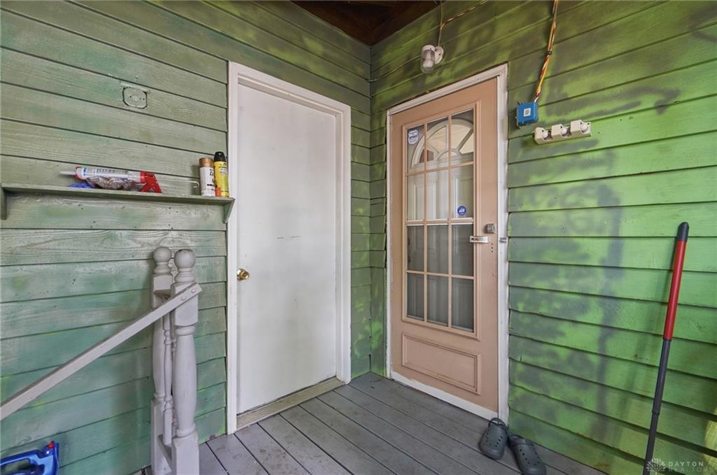 1108 Demphle Property Photo 41