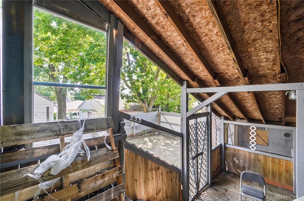 1108 Demphle Property Photo 43