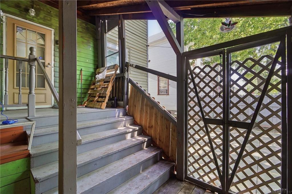 1108 Demphle Property Photo 45
