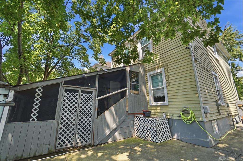 1108 Demphle Property Photo 48