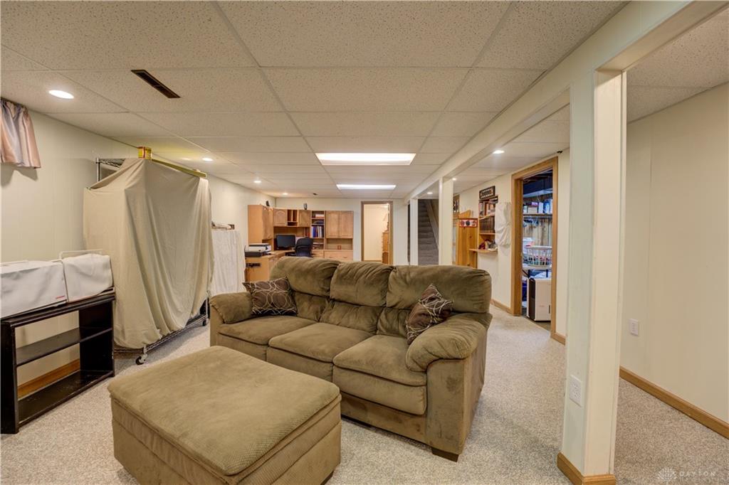 327 S Chippewa Property Photo 35