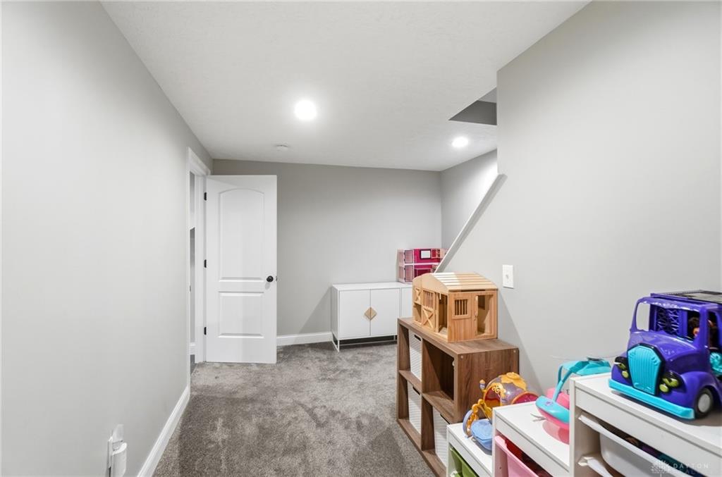 254 Auburn Meadows Property Photo 43