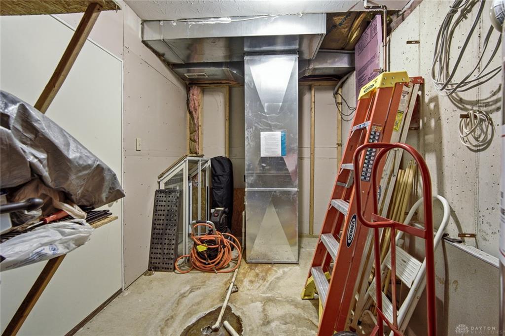5280 Alert New London Property Photo 23