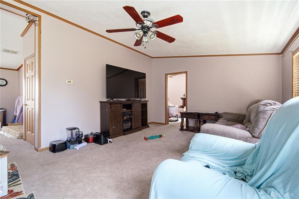 5280 Alert New London Property Photo 32