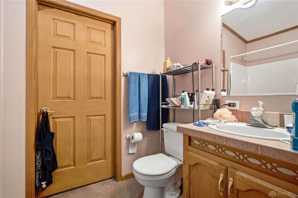 5280 Alert New London Property Photo 39
