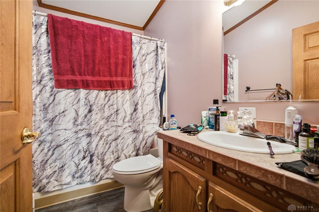 5280 Alert New London Property Photo 43