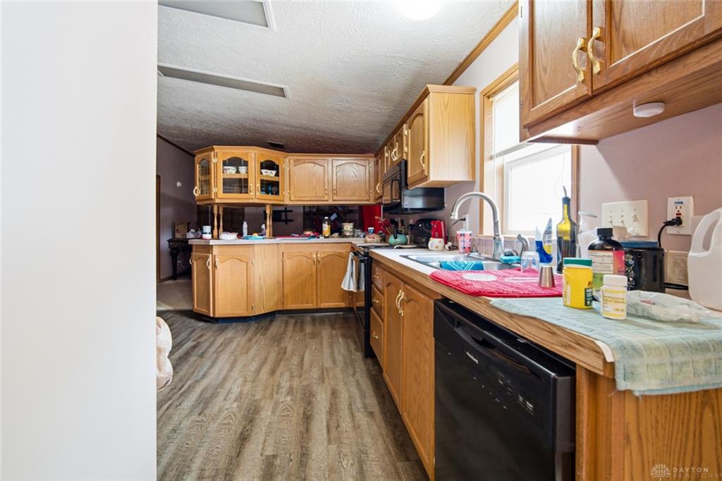 5280 Alert New London Property Photo 52
