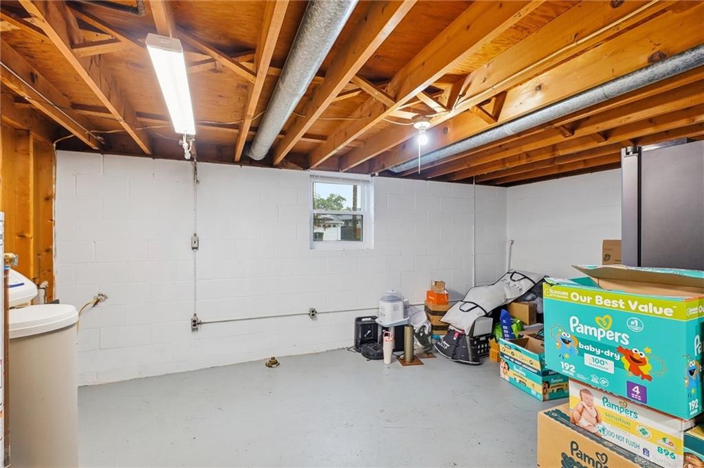 504 Funston Property Photo 23