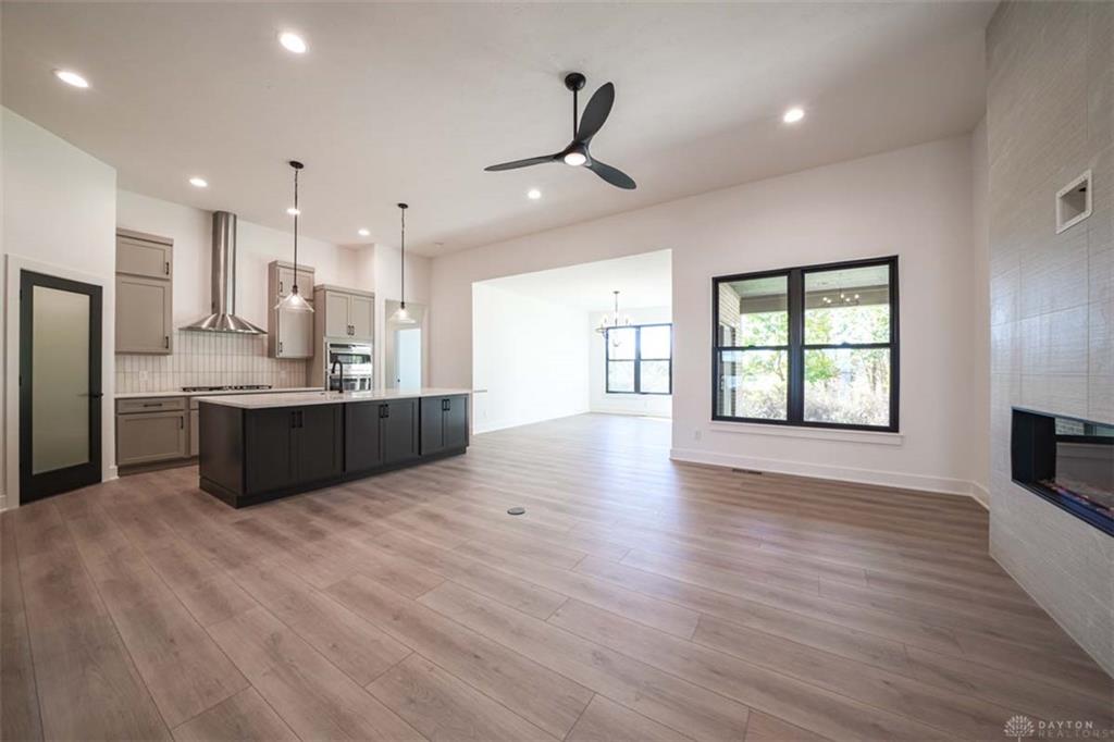 9155 Remy Property Photo 6