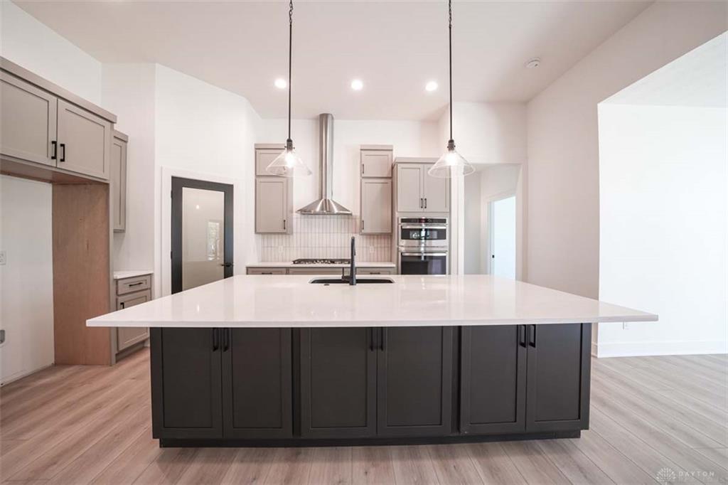 9155 Remy Property Photo 7