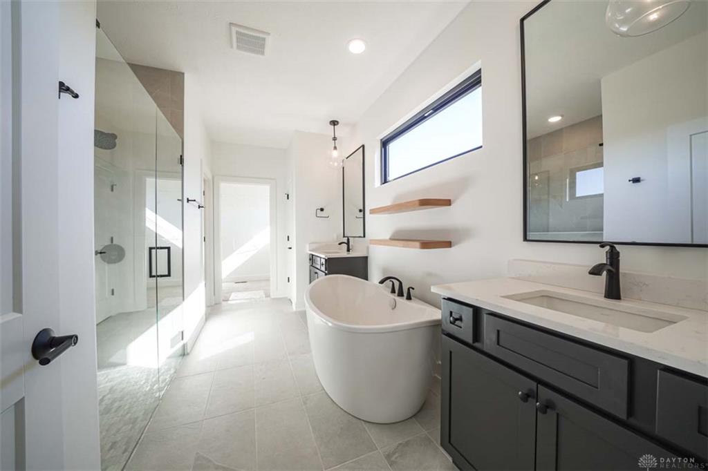 9155 Remy Property Photo 16