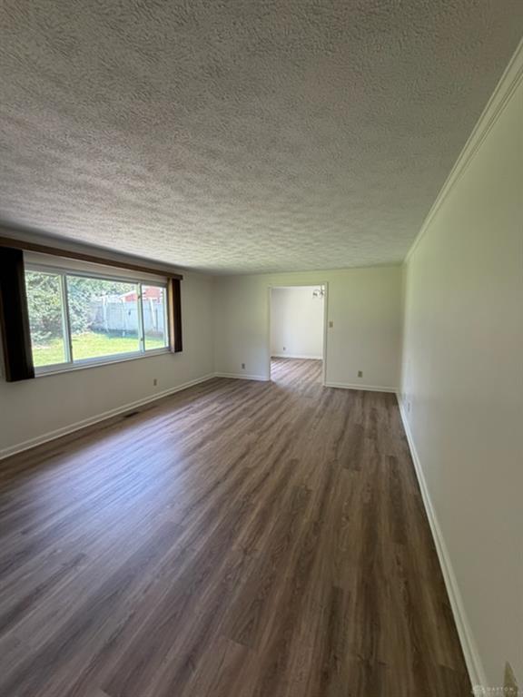 566 Cherry Hill Property Photo 5