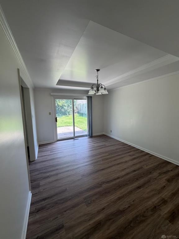 566 Cherry Hill Property Photo 6