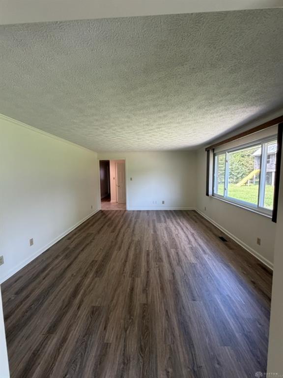 566 Cherry Hill Property Photo 18