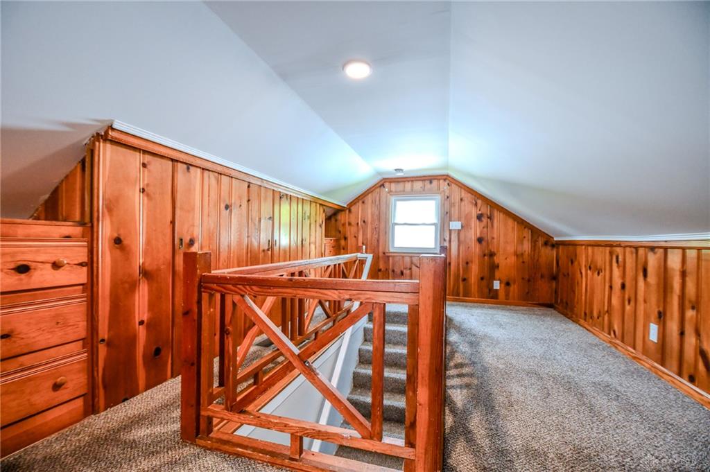 4227 Oakridge Property Photo 22
