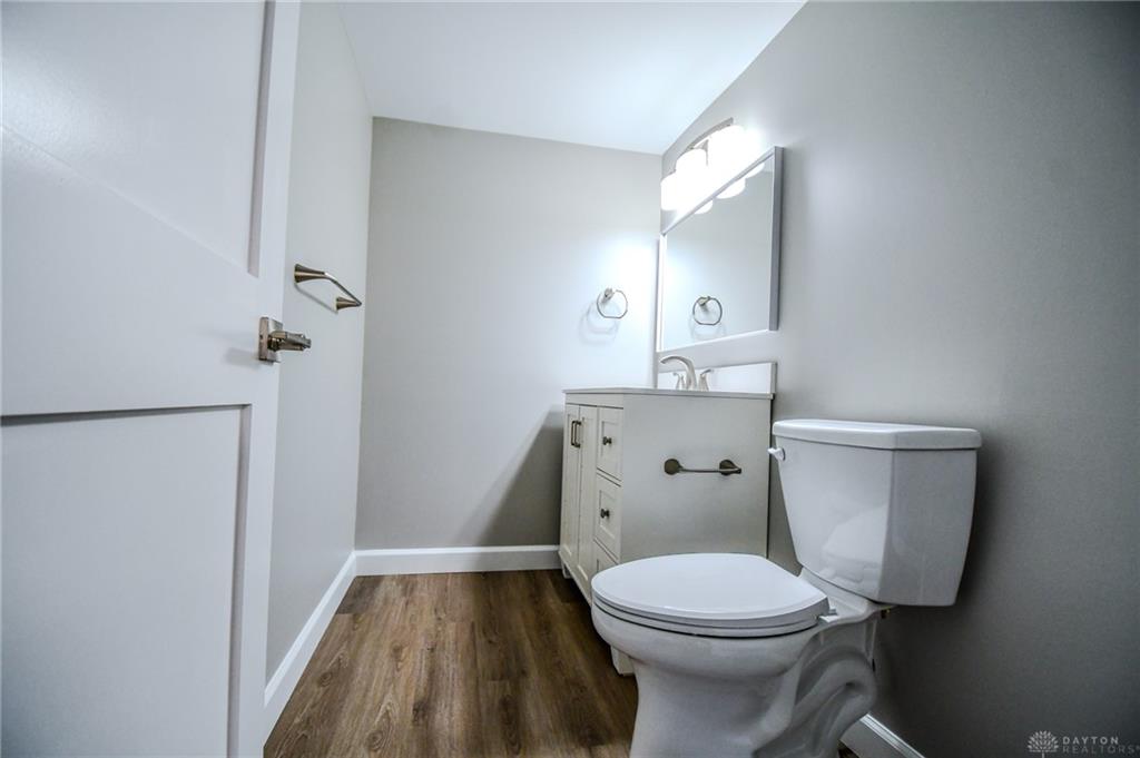 4227 Oakridge Property Photo 28