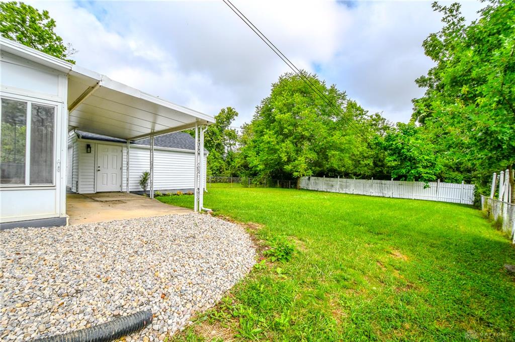 4227 Oakridge Property Photo 35