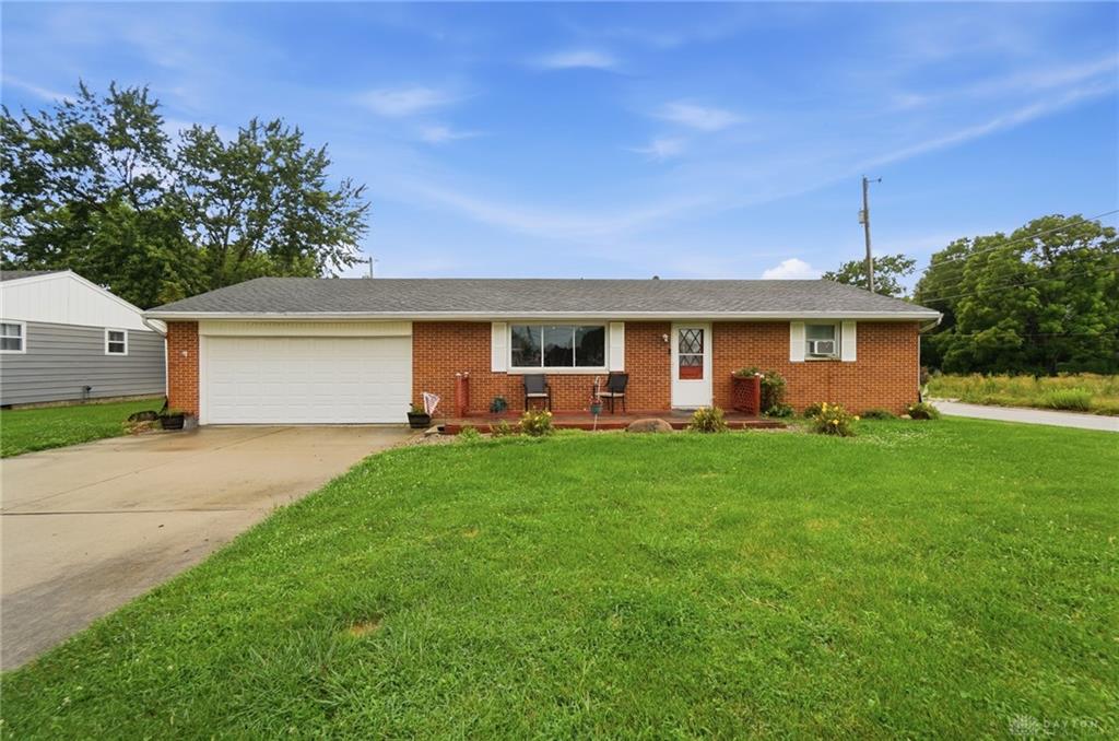 1 Laura Property Photo 1