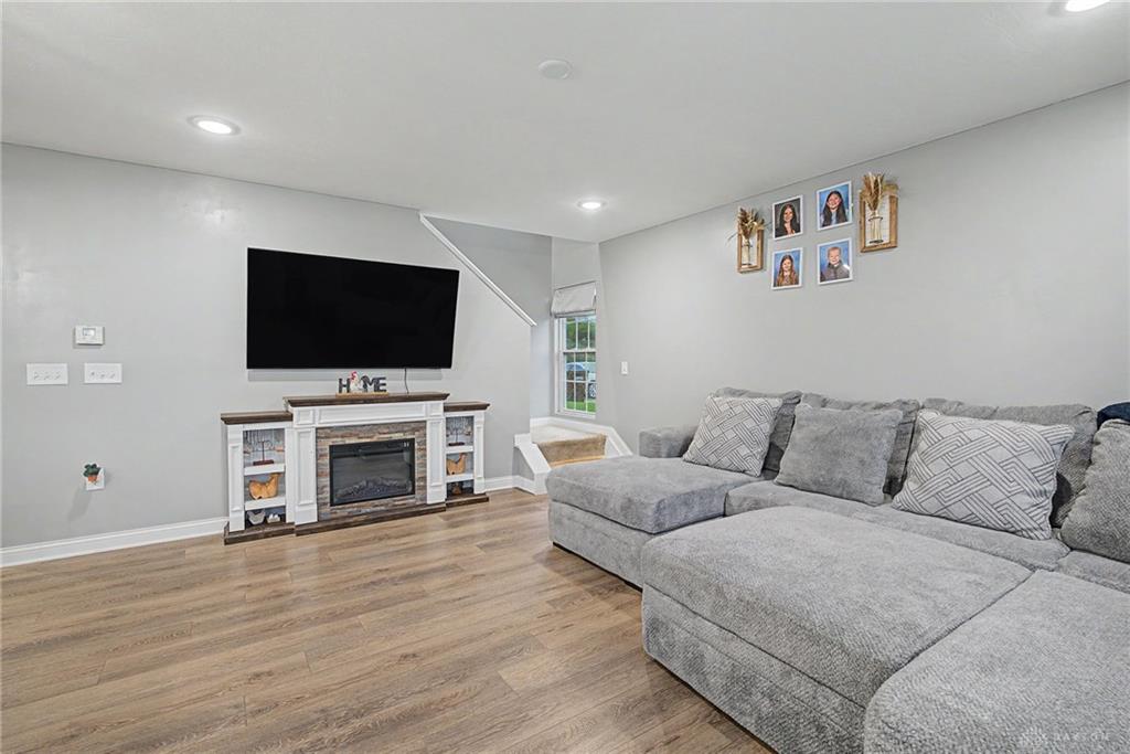127 Pebble Stone Property Photo 15
